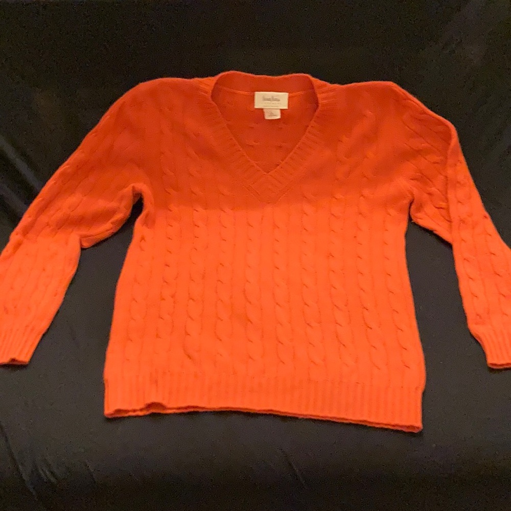 Neiman Marcus cashmere sweater